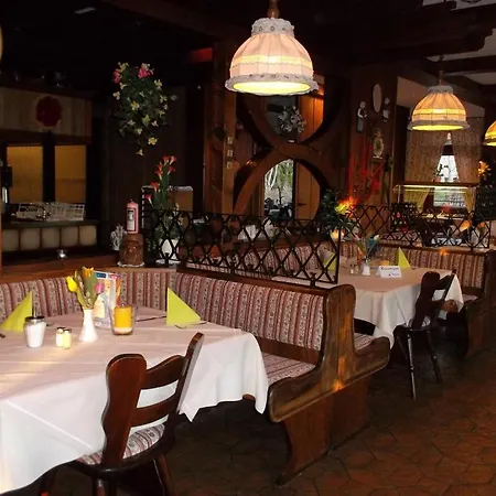 Gasthuis Schwarzwald Gasthof Sternen-post 3*